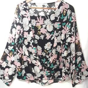 Le Lis Sz M Flattering Flowy Dark Floral B…
